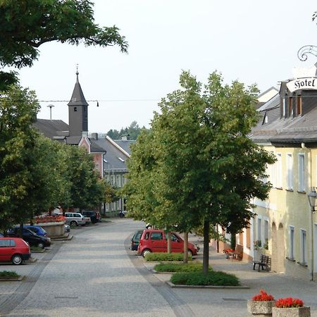 Burghotel Lichtenberg  Bagian luar foto